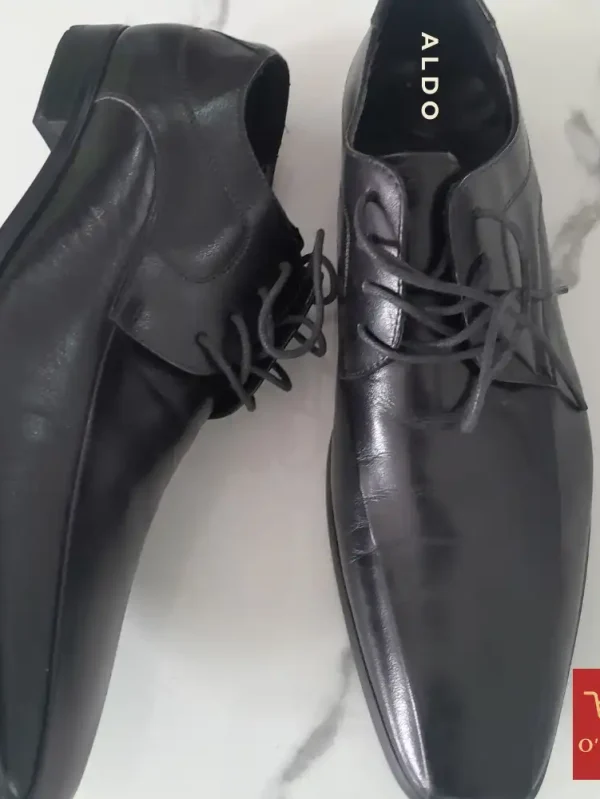 Chaussure ALDO homme en cuir noir à lacets, pointure 42, seconde main en état neuf